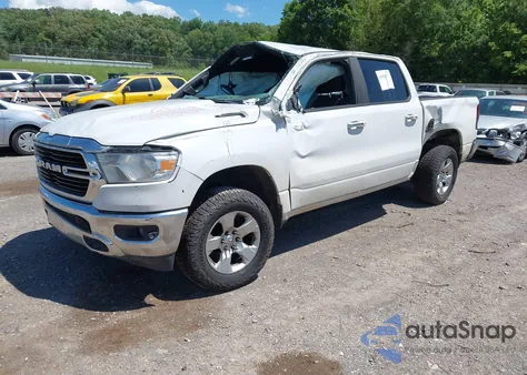 2019 Ram 1500 Big Horn/Lone Star 4X4 5'7 Box z USA, uszkodzony, nr VIN 1C6SRFFT2KN667846